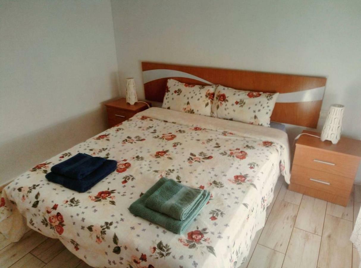 Apartments Tazacorte Beach 2-3 Floor Екстериор снимка